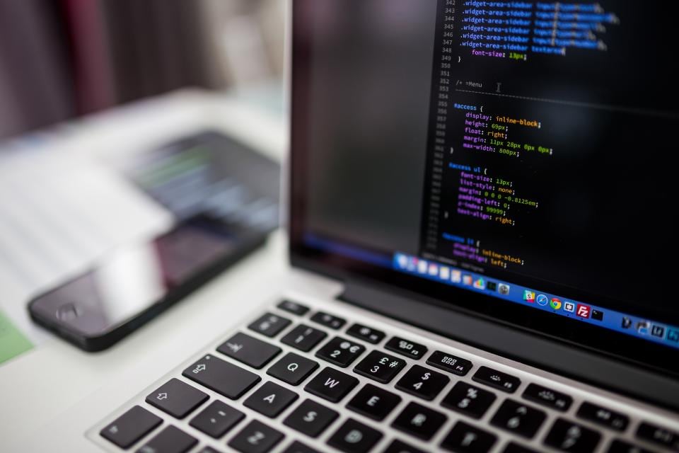 Software Engineering Services: Scope, Cost, Risks and Delivery Plan - software engineering and custom application delivery reference visual