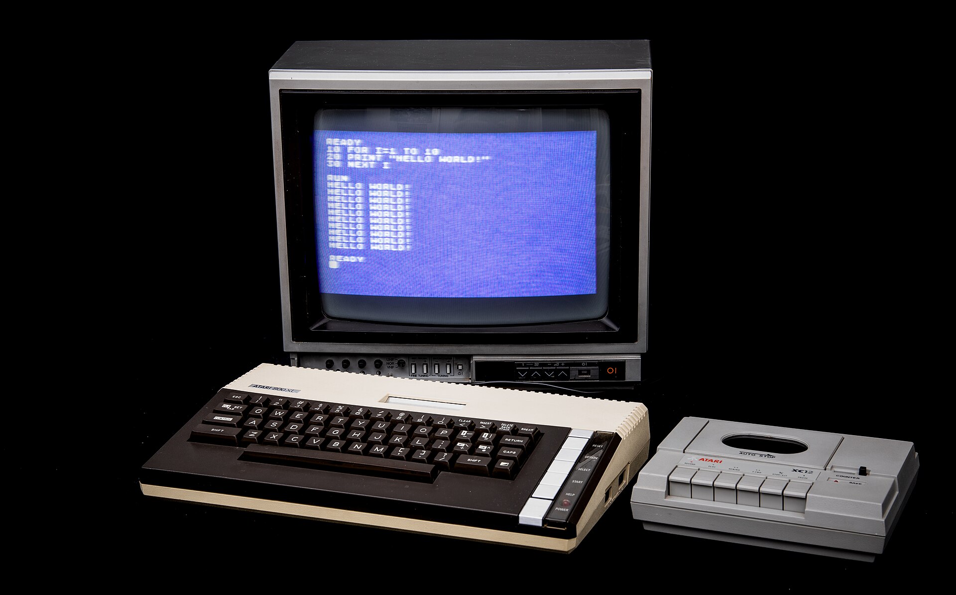 Atari 800 XL home computer with monitor and tape program recorder XC12 for custom software and web application engineering